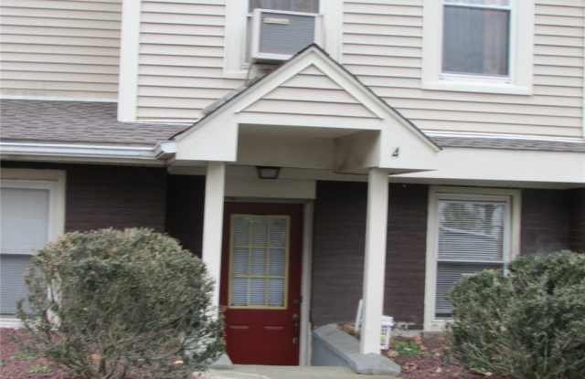 78 Duncan Avenue Gallery 3