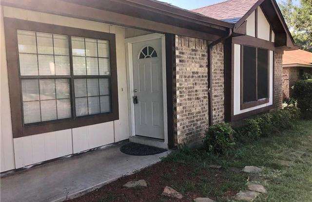 808 Midcreek Drive - 808 Midcreek Drive, Euless, TX 76039