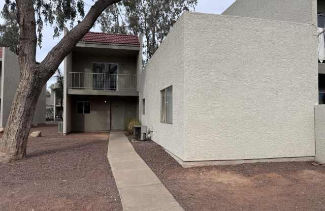 2838 E MARCONI Avenue - 2838 East Marconi Avenue, Phoenix, AZ 85032