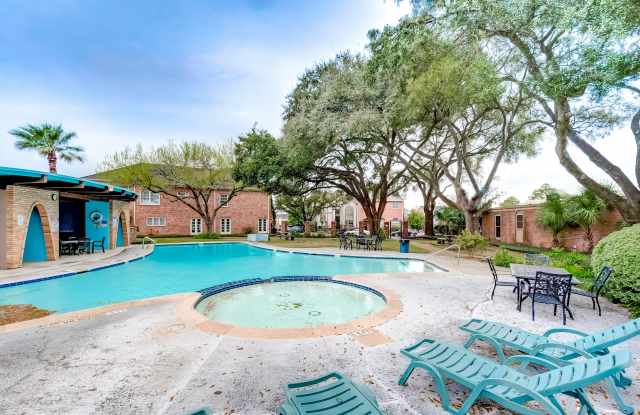 9408 Stonehouse Ln Gallery 2