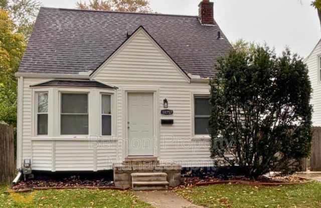 19757 Elkhart Gallery 1