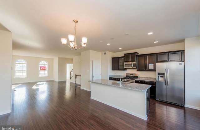 7406 FOUR GARDENS ROAD Gallery 2