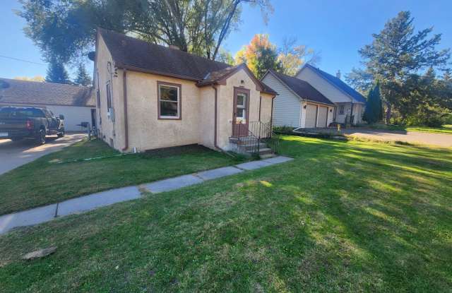 Charming 2bd Home in Roseville- Close to EVERYTHING! photos photos