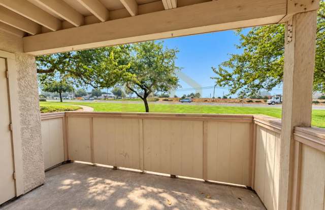 3400 Santa Maria Way - 104B Gallery 3