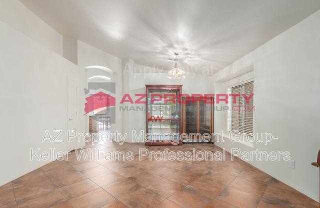 689 W Minton Dr Gallery 3