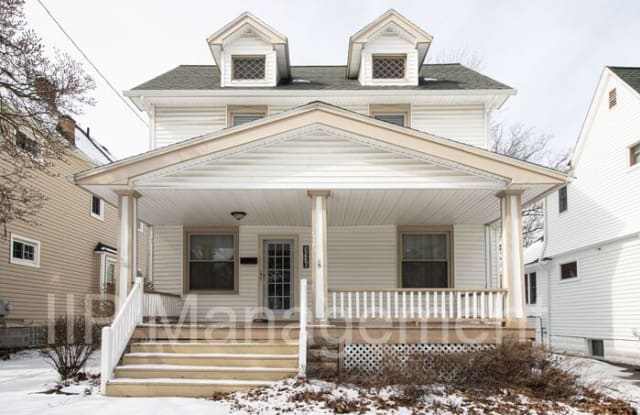 1536 Elmwood Avenue - 1536 Elmwood Avenue, Lakewood, OH 44107 1536 Elmwood Avenue - 1536 Elmwood Avenue, Lakewood, OH 44107