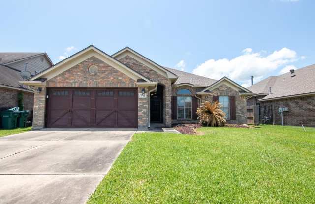 5745 Kathy Ln - 5745 Kathy, Beaumont, TX 77713 5745 Kathy Ln - 5745 Kathy, Beaumont, TX 77713