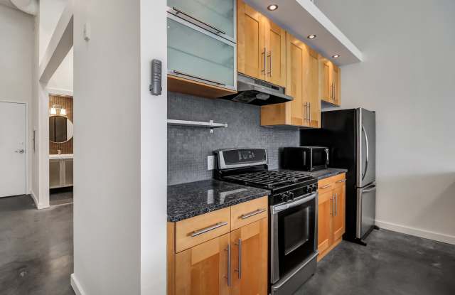 2514 Abercorn Street, Unit 205 photos photos