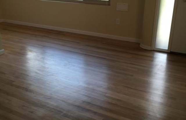 7800 8th Ave NW - 7800 8th Avenue Northwest, Seattle, WA 98117