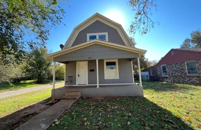 526 Southeast 21st Street - 526 Southeast 21st Street, Oklahoma City, OK 73129 526 Southeast 21st Street - 526 Southeast 21st Street, Oklahoma City, OK 73129