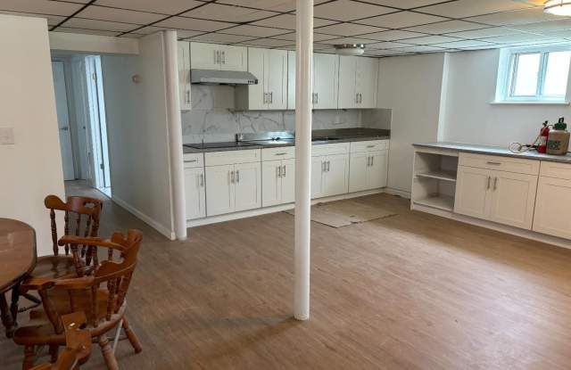 611 Old Post Road - 611 Old Post Road, Middlesex County, NJ 08817