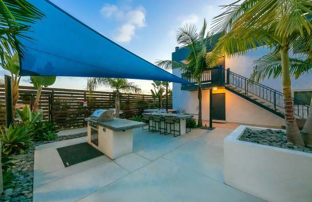 2BR/2BA REMODELED unit w/ 2 ASSIGNED parking spots, fully gated complex available in PB Gallery 3