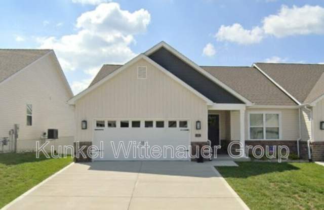 806 Applewoood Creek Drive photos photos