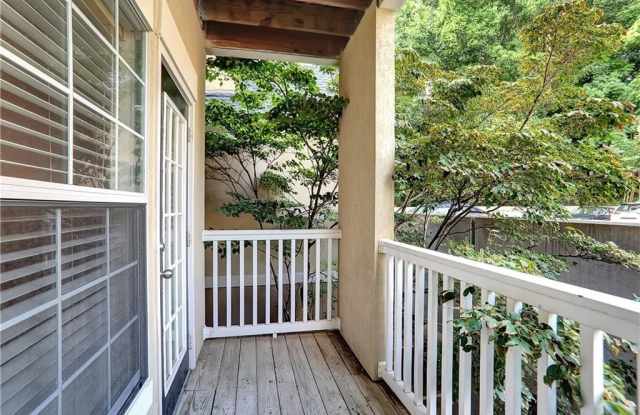 3206 WESTCHESTER Ridge NE - 3206 Westchester Ridge Northeast, North Druid Hills, GA 30329