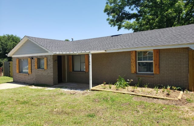 3104 Wright Ave - 3104 Wright Avenue, Spencer, OK 73084