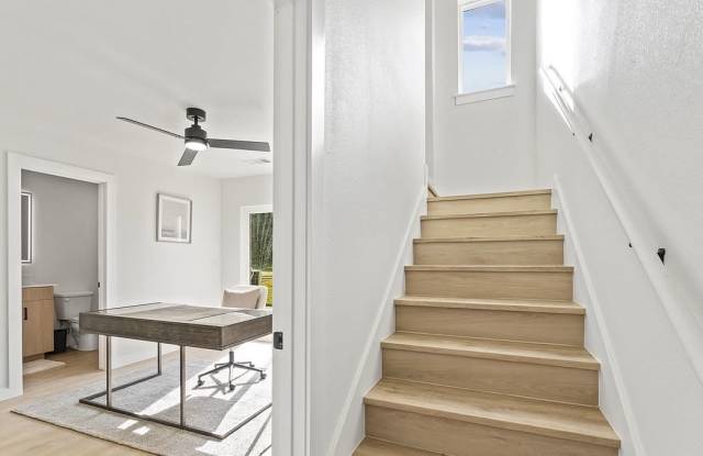 1479 West Hendon Street - 102 Gallery 4