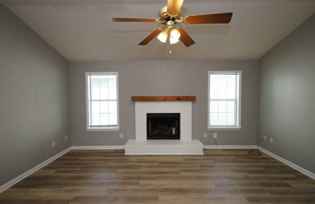 1332 Edgewood Drive Gallery 4