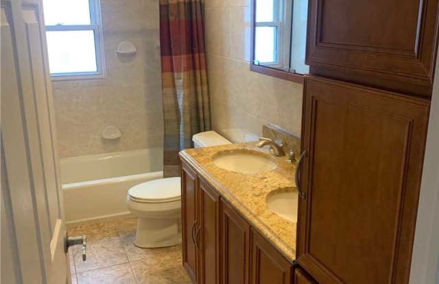 155-42 Cohancy - 155-42 Cohancy Street, Queens, NY 11414