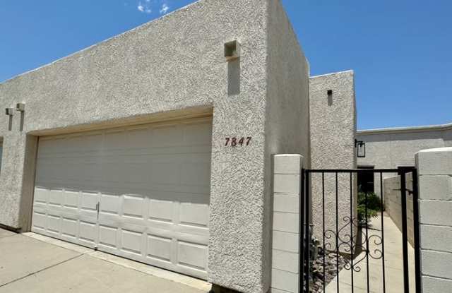 7847 East Roget Drive Gallery 2