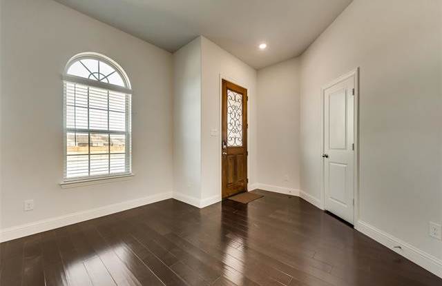 6813 Danridge Road Gallery 3