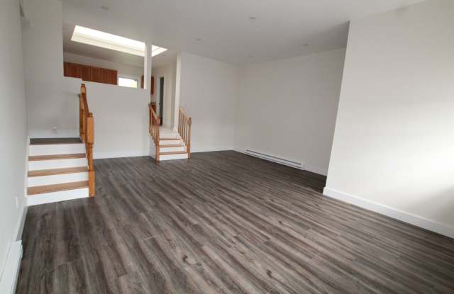 Large 4 bedroom, 2 bath home for rent in Ravena, NY on Rt 9W photos photos