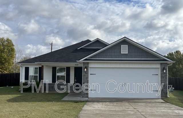 15013 S 284th East Ave - 15013 South 284th East Avenue, Coweta, OK 74429