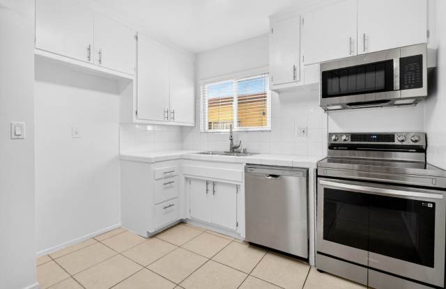 21736 Roscoe Blvd. photos photos 21736 Roscoe Blvd. photos photos