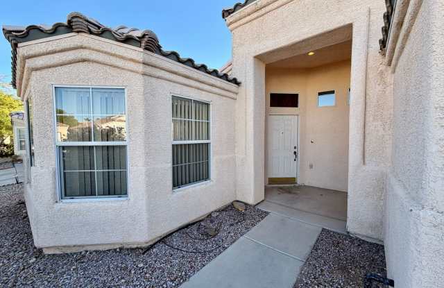 Charming Single-Story Home in Gated Seven Hills Community Gallery 1