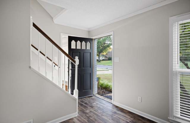 655 Lancelot Lane Gallery 4