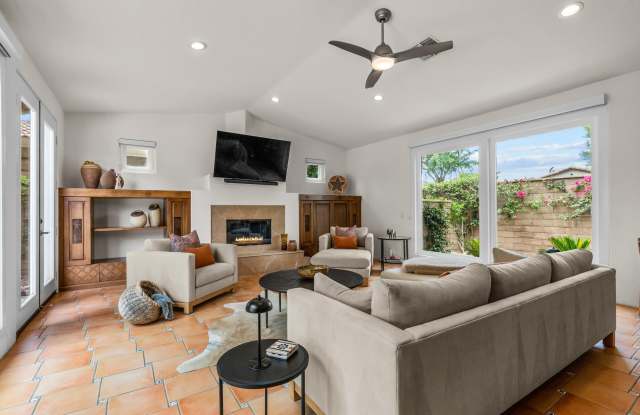 78900 Rio Seco Gallery 4
