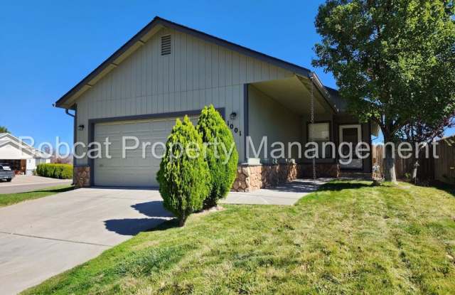 1001 Hillside Dr Gallery 1