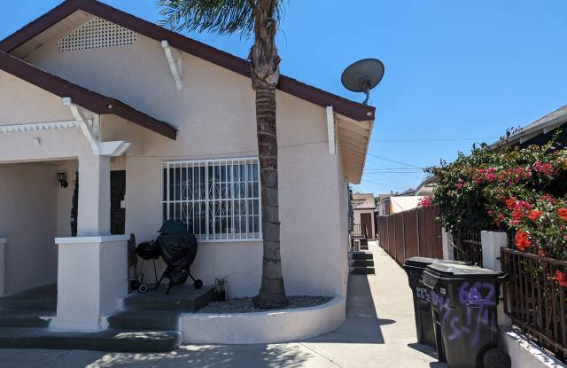 664 W Gage Ave photos photos