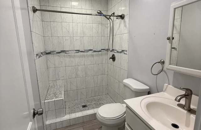 9525 Dork St Gallery 3