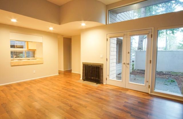 Gorgeous & Bright 1-Bed w/ Wood-Burning Fireplace, W/D, & Private Patio! Gallery 3