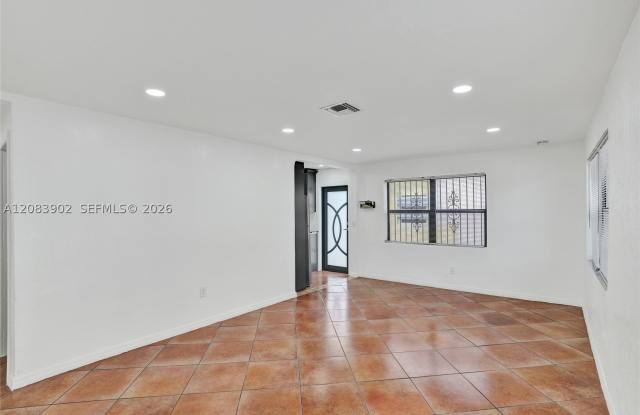 10366 SW 172nd St. Gallery 4