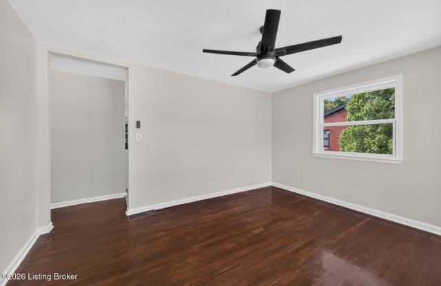 2424 Weber Ln Gallery 4