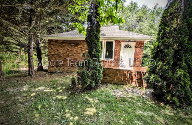 Cozy 1-Bed, 1-Bath Home + Office photos photos