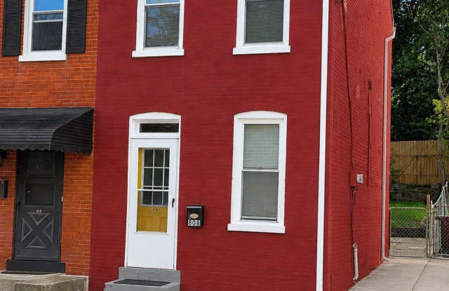 808 E MARION Street Gallery 1
