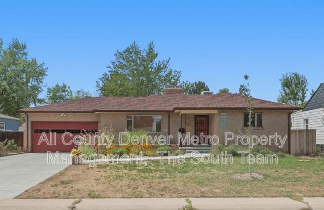 1631 Xanthia St Gallery 1