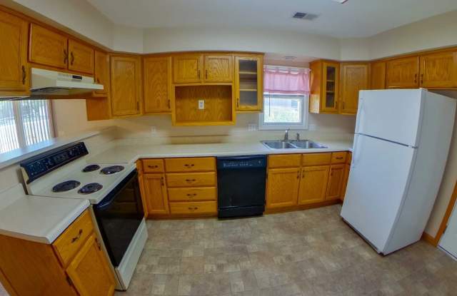 3D Tour Available! West Side + Fenced-in Yard + 2-Car Garage + Washer & Dryer! Available December 8th! Gallery 3