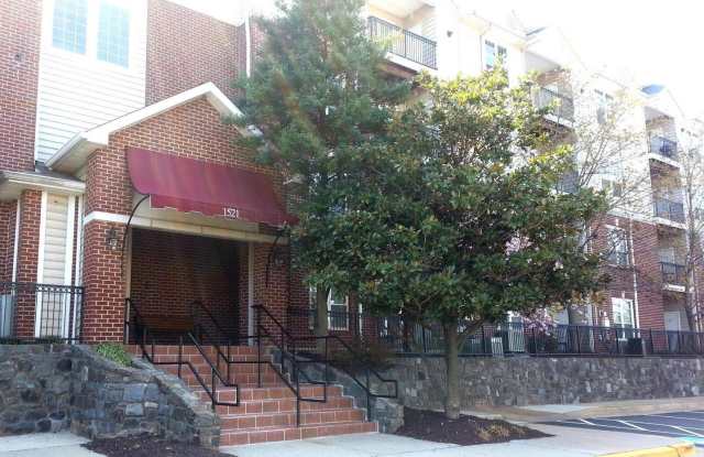 1521 SPRING GATE Drive unit: 10202 photos photos