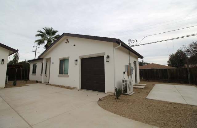 FOR RENT- BRAND NEW 2BED/2BATH - Barstow/First- 1319 E Portals photos photos