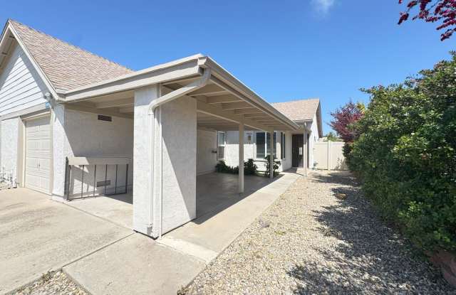 Mira Mesa three bedroom home with yard! photos photos