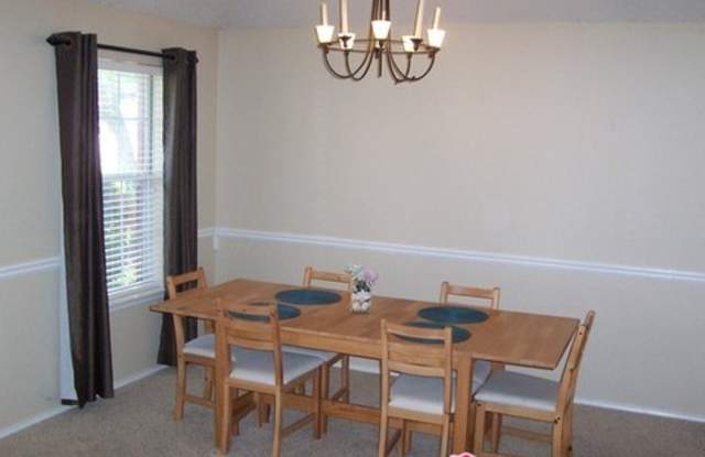 912 Carnegie Court Gallery 4