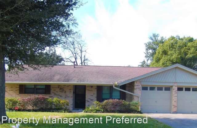 1802 Raintree St - 1802 Raintree Street, Baytown, TX 77520