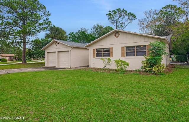 121 Westwood Drive - 121 Westwood Drive, Daytona Beach, FL 32119