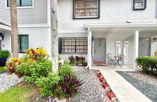 531 Northwest 103rd Terrace Gallery 1