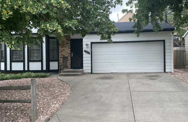 4894 S Quintero St - 4894 South Quintero Street, Aurora, CO 80015