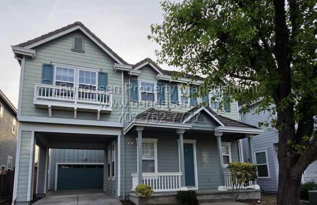 Spacious 4BD/4.5BA Westside Santa Rosa Home ~2,700 Sq. Ft. ~ 3855 Louis Kohn photos photos