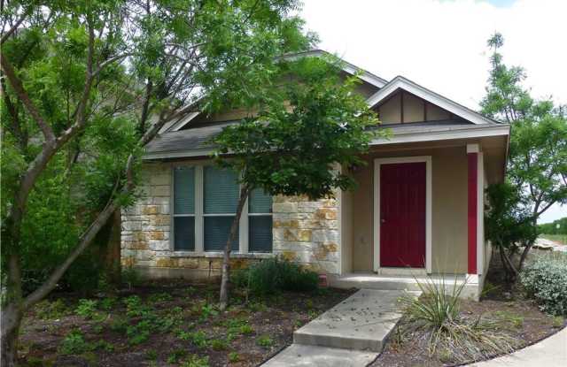 Cute Home Next to Walking Trail photos photos